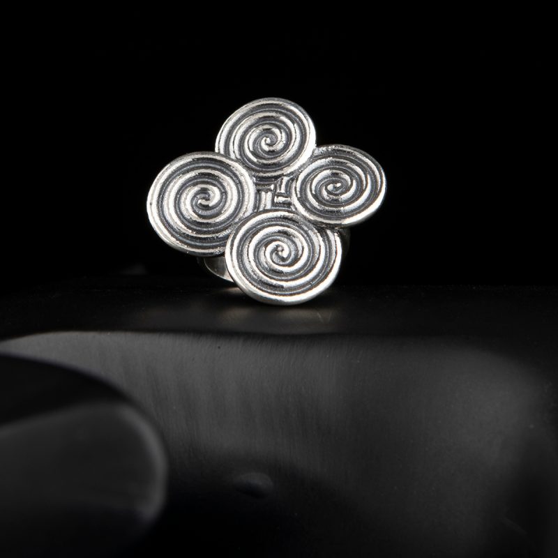 four-leaf spiral, Mycenaean Rose ring, rings buy ring, buy greekart.com Greek art ancient Greek traditional Greek Greek store clay jewellery, best gift, smart gift, museum art, Mycenaean Rose, Athens, Ancient Athena, ancient Greek, heritage, silver ring, handmade ring