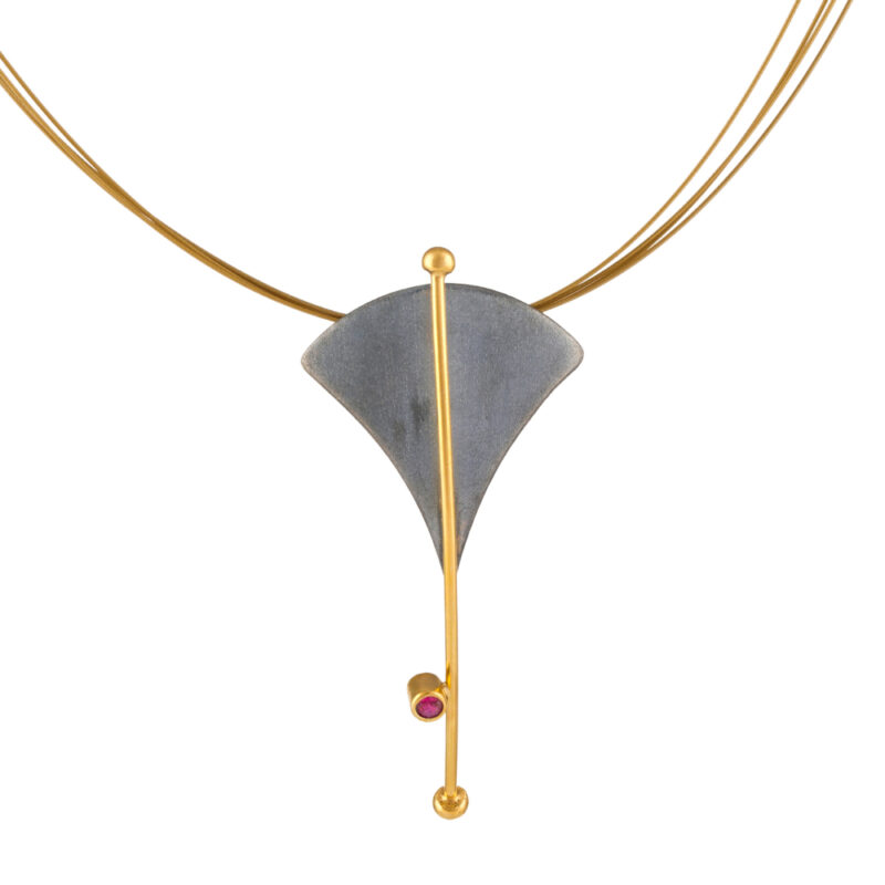 Lily necklace with a burgundy zircon stone