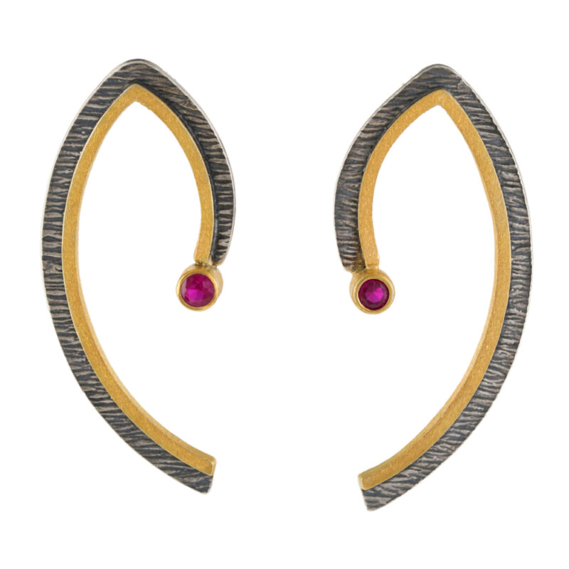 Romantic earrings with burgundy zircon gemstones